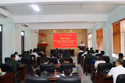 Hội nghị công bố các Quyết định của Ban Thường vụ Tỉnh ủy về công tác cán bộ